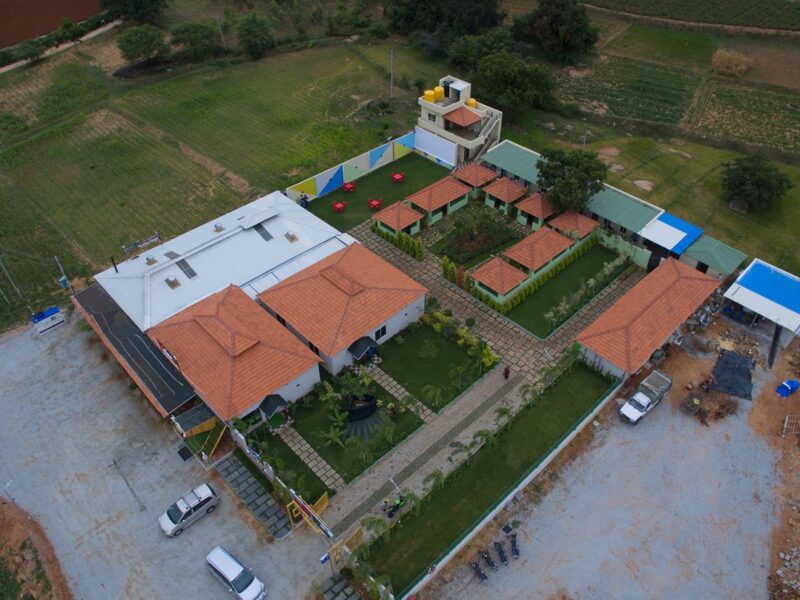 Invest and takeover Running Hotel Business in Chikkaballapur, Bangalore. Veg & Non Veg hotel.