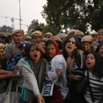 Delhi’s Toxic Smog Sparks Rare India Gate Protest: Dozens Detained as AQI Hits Hazardous Levels – A City’s Cry for Clean Air